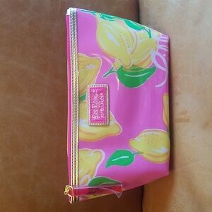 Lilly Pulitzer lemons cosmetic makeup travel clutch bag